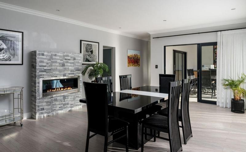 8 Bedroom Property for Sale in Somerset West Western Cape